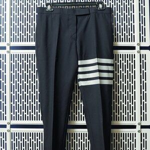 THOM BROWNE	4-BAR PANELLED CROPPED PANTS